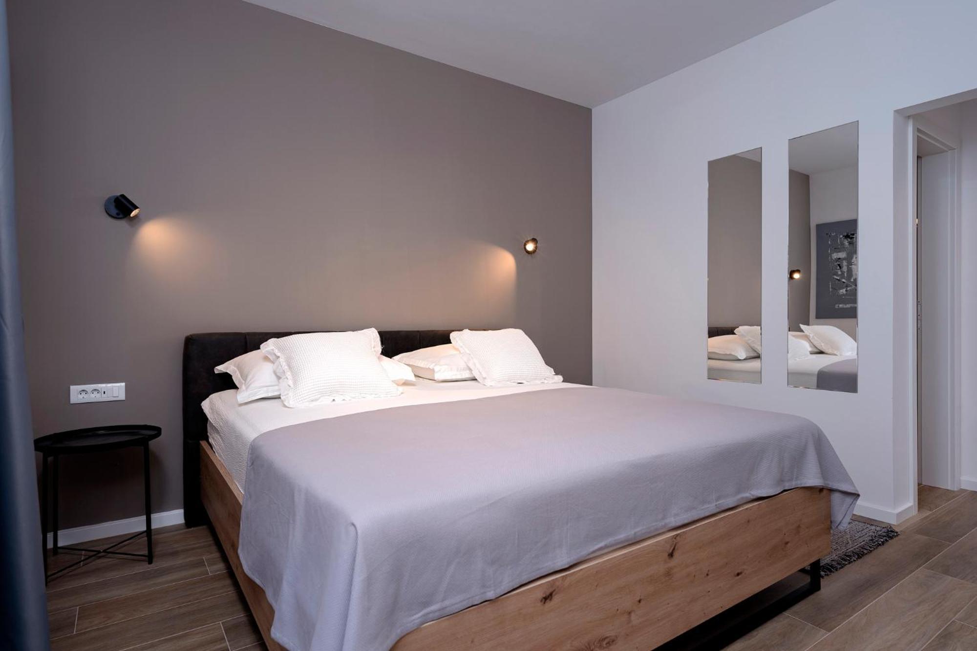 Modern, 2 Bedroom Apartment Hvar Town Kültér fotó