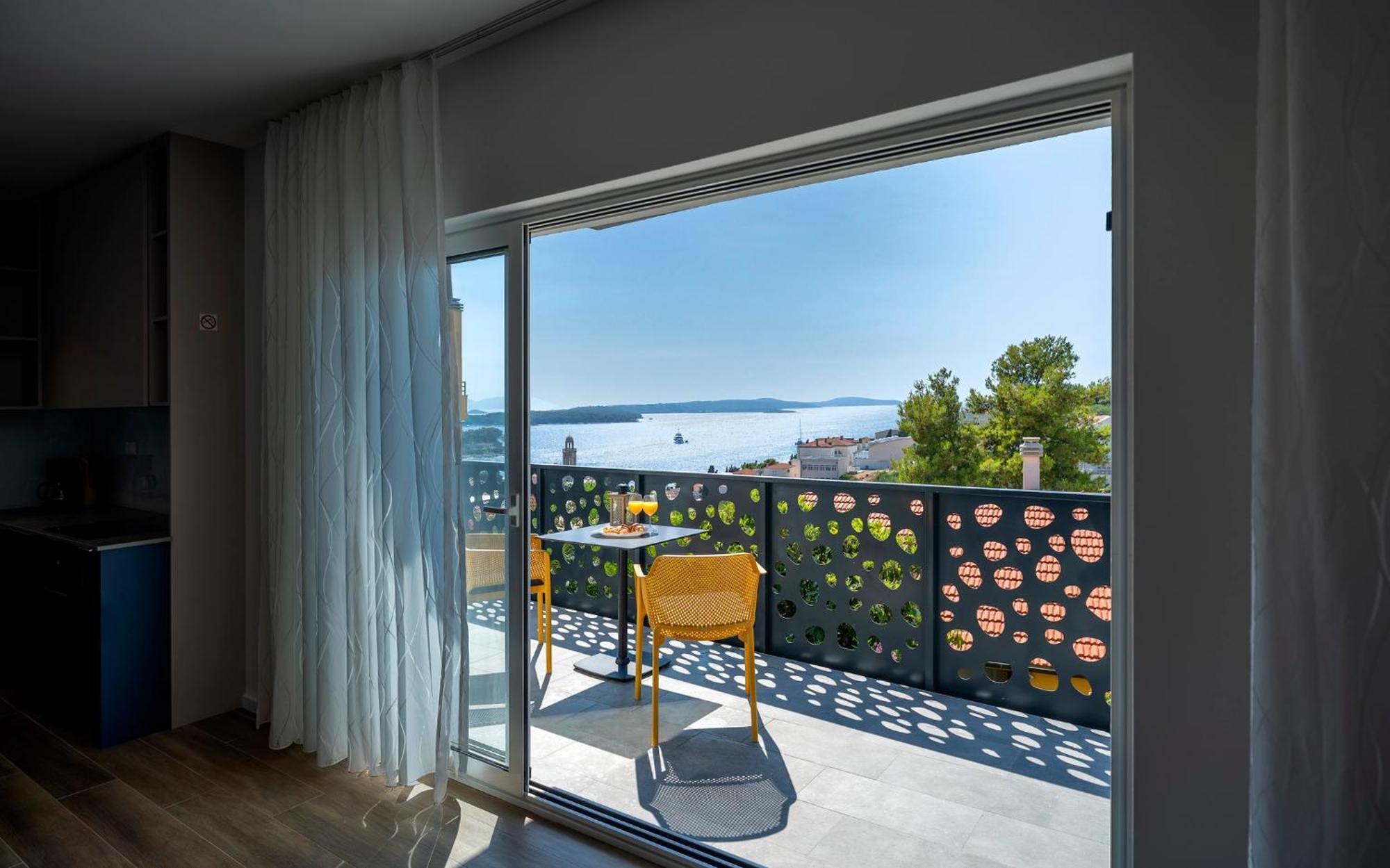 Modern, 2 Bedroom Apartment Hvar Town Kültér fotó